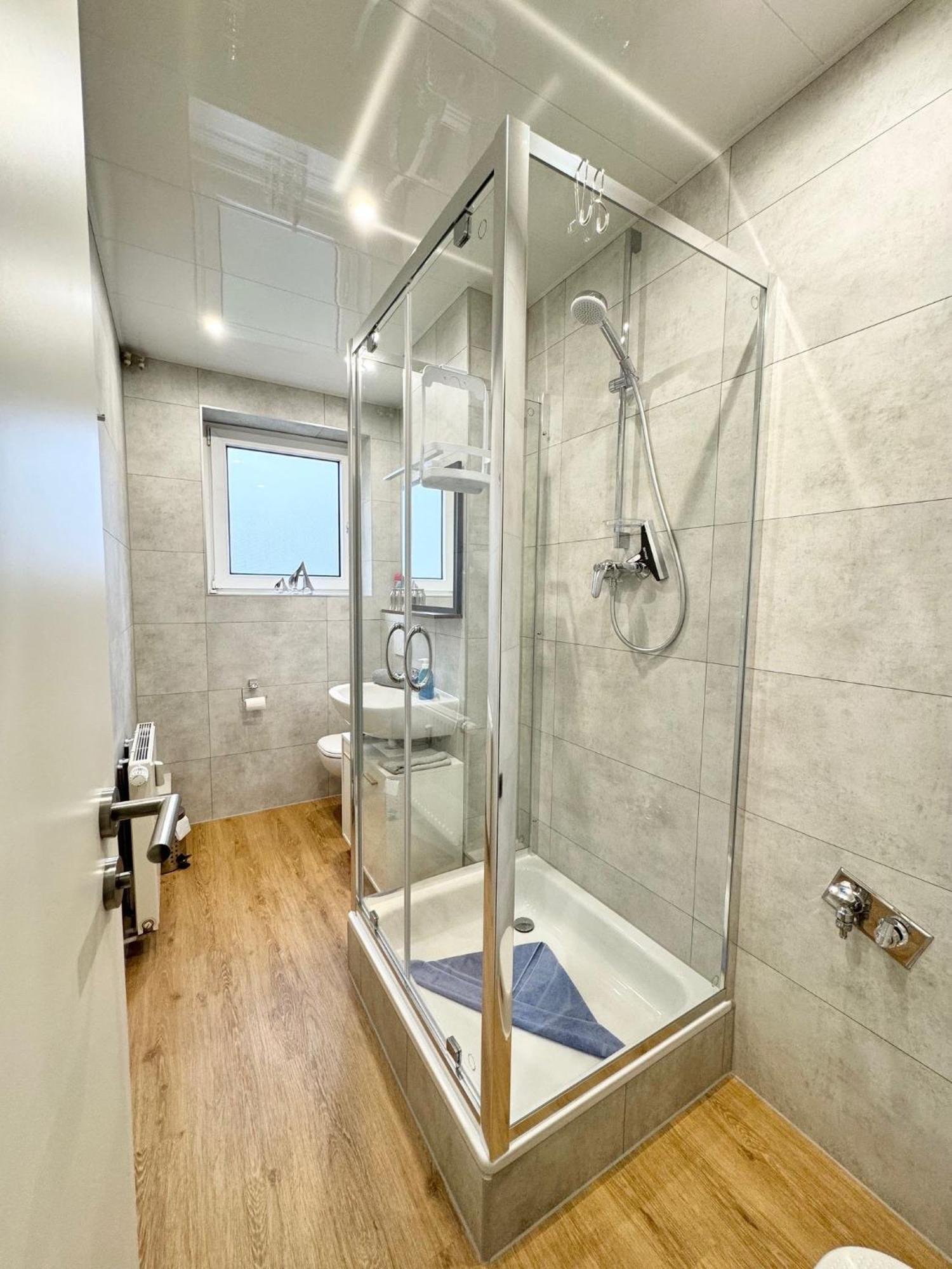 Traumhafte Ferienwohnung Zentral Nordenham Buitenkant foto